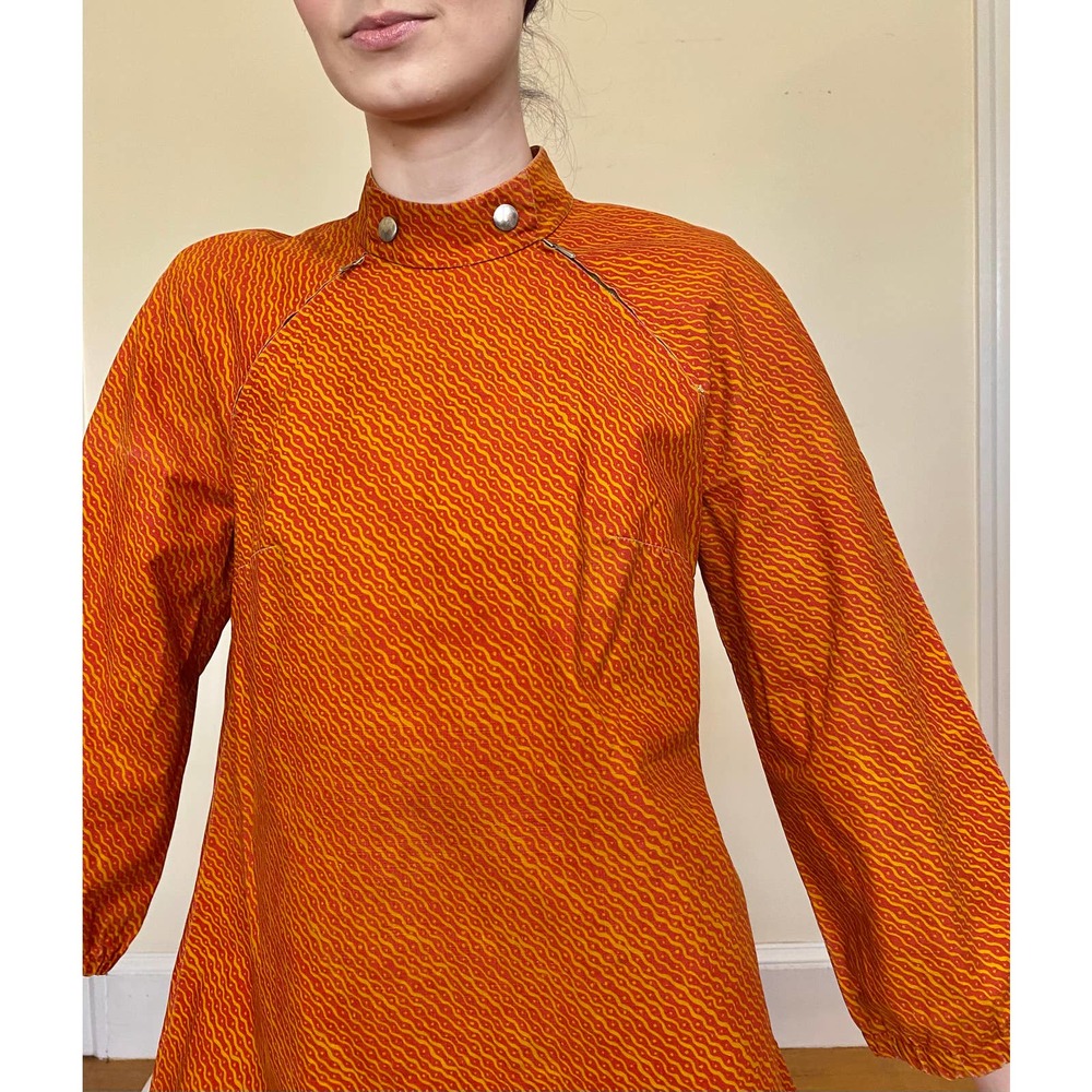 SOLD 1968 Orange Squiggle Marimekko Zipper Mini - Picture 2 of 11